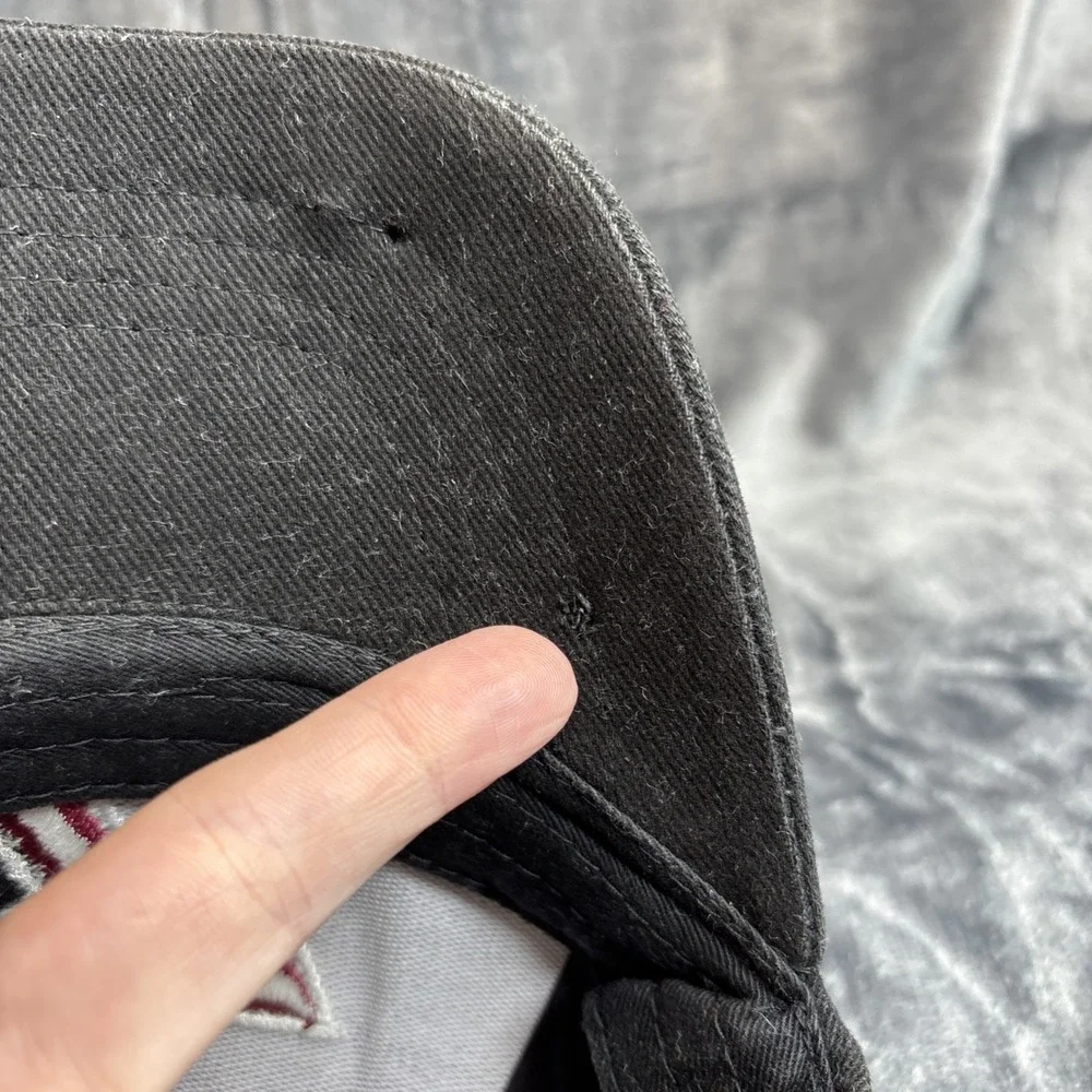 Vintage Virginia Tech Cap Black Hat 3D Embroidered Cotton Strapback‎ Distressed